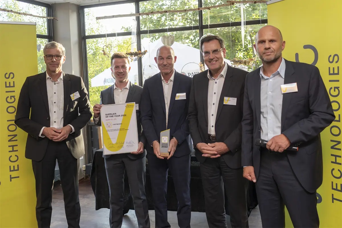 Vitesco Technologies zeichnet ROHM Semiconductor mit dem Supplier of the Year-Award 2022 aus